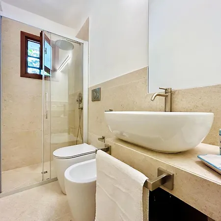 Vakantiehuis A Schiera Belvedere Baja Sardinia